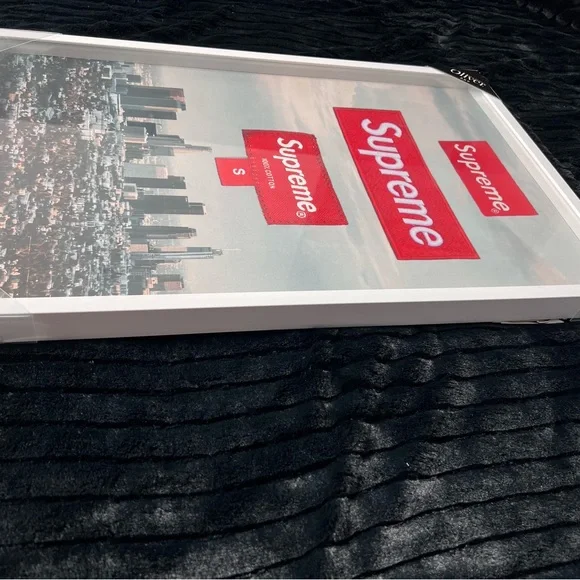 OLIVERGAL壁掛けアートパネル インテリア 76×76cm supreme redtagbeauty767.jpg